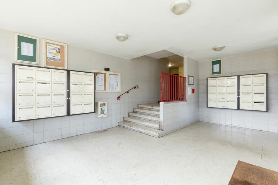 Limeil-Brévannes, un projet de réhabilitation porté sur l'amélioration du cadre de vie (94) 3 Hall d'entrée Limeil Brévannes