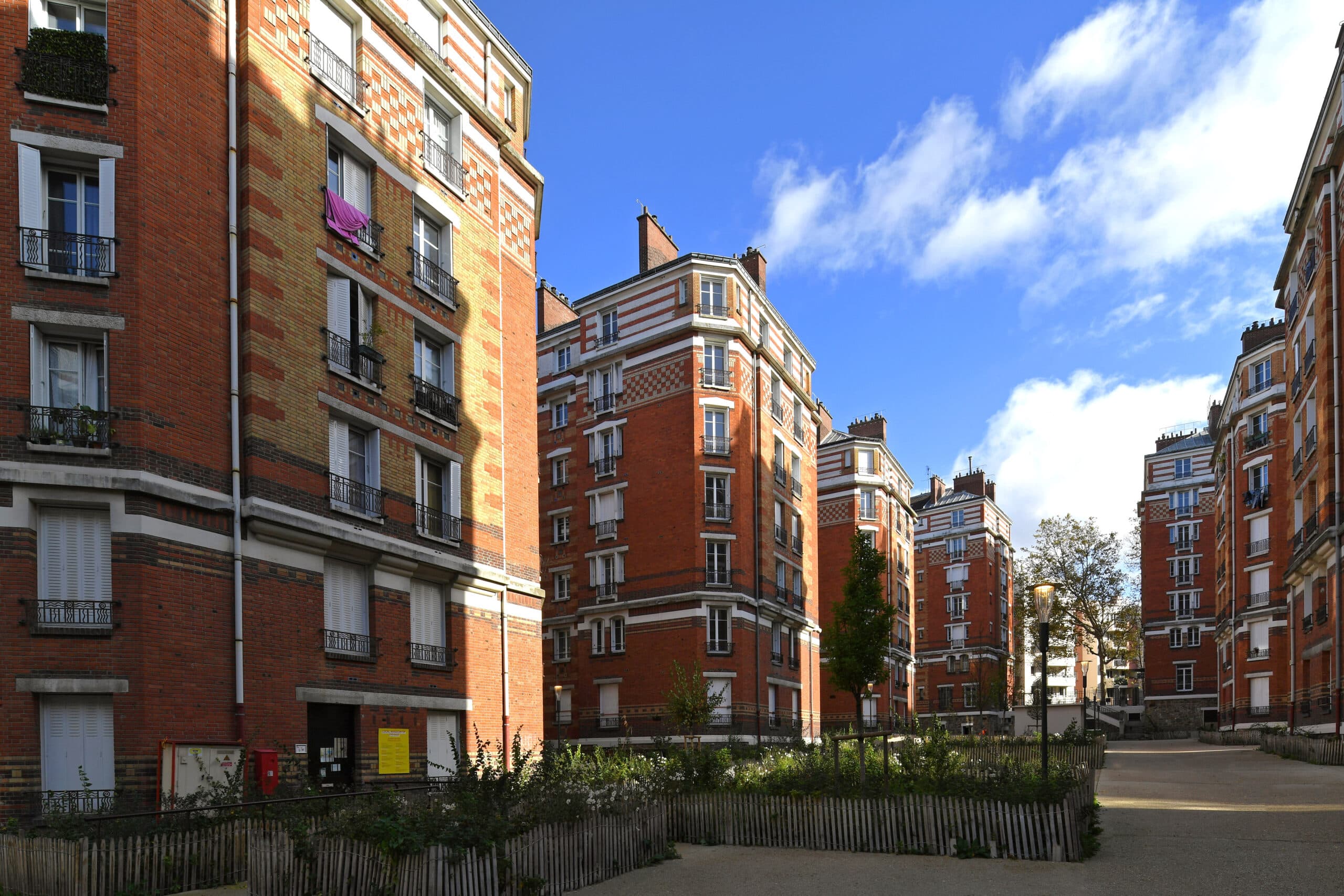 Réhabilitation des HBM : "Apprendre du passé, travailler pour le présent et anticiper l’avenir."