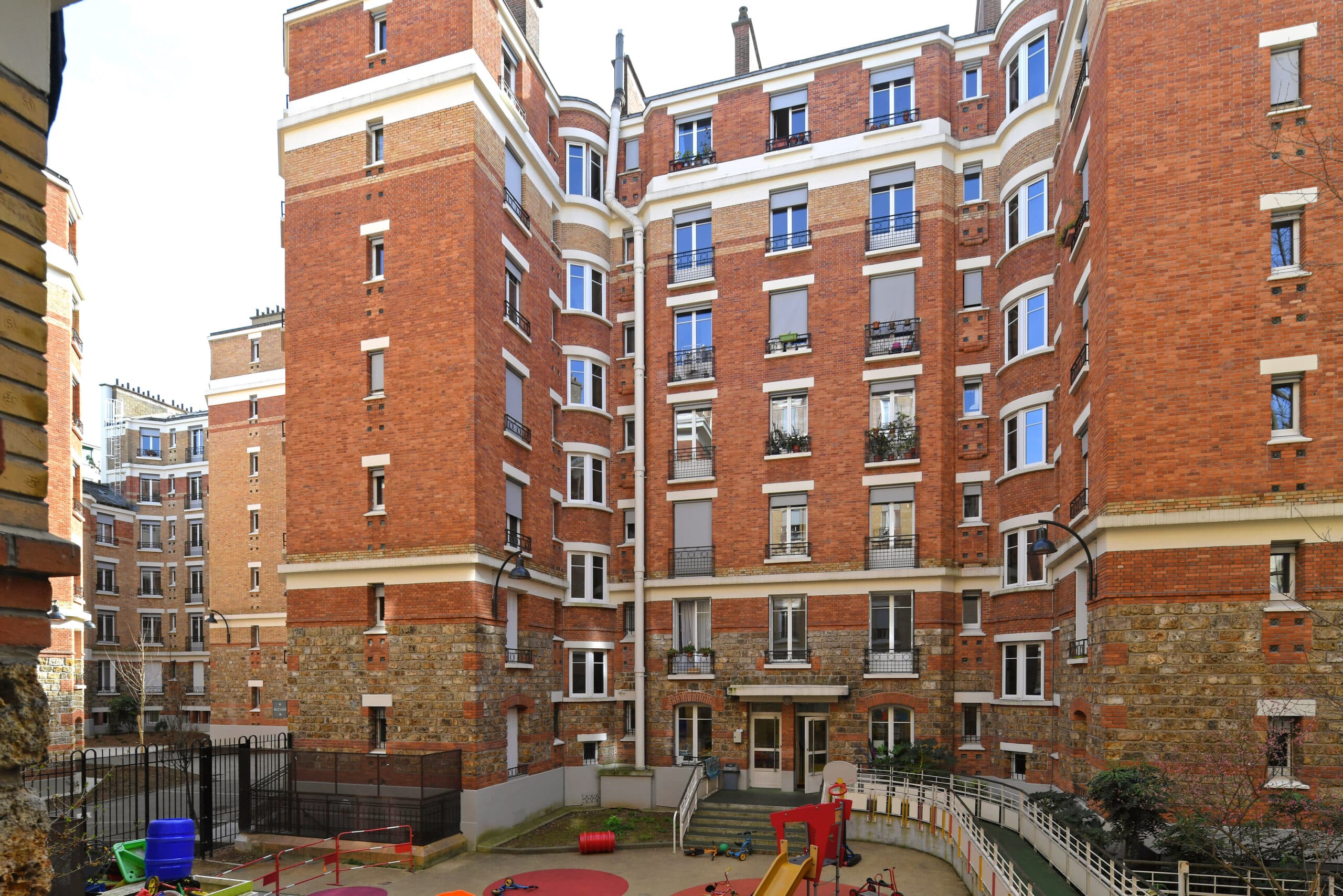 Inauguration du projet de réhabilitation de l’Habitation bon marché Marcadet à Paris (18e) 5 247 Rue Marcadet 75018.FA210325 190 scaled